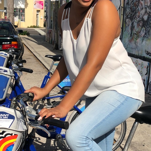 Sheer fun blouse - Picture 1 of 7